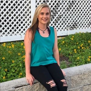 Meet your Posher, Emily